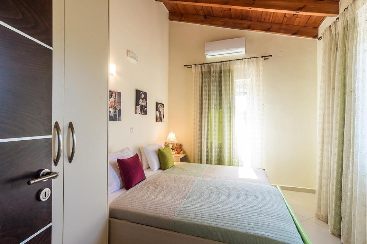 Villa Xara Agia Marina Екстериор снимка